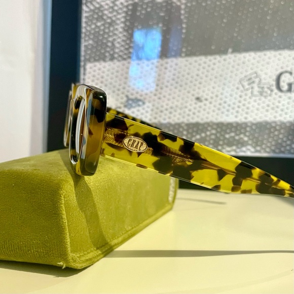 CRAP Eyewear The Supa Phreek Sunglasses in Tortoise Shell - Picture 2 of 4